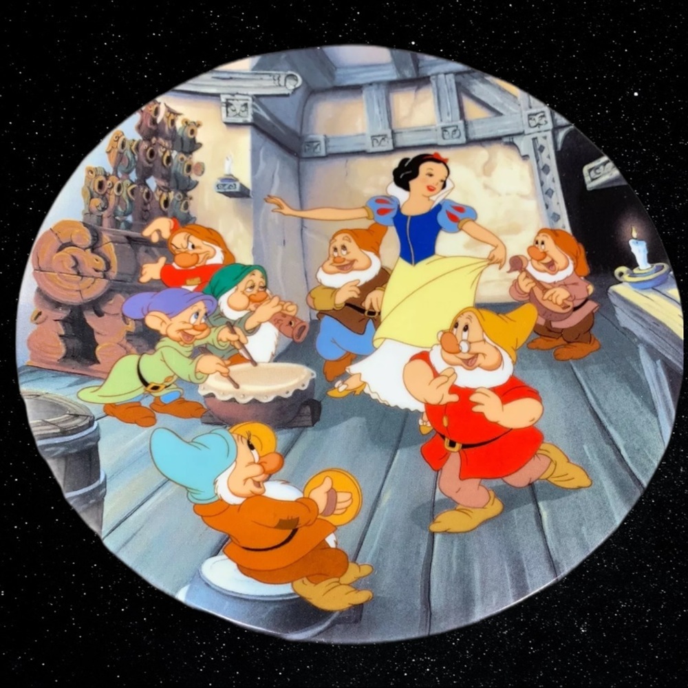 Dance Of Snow White Seven Dwarfs Knowles Walt Disney Collector Plate